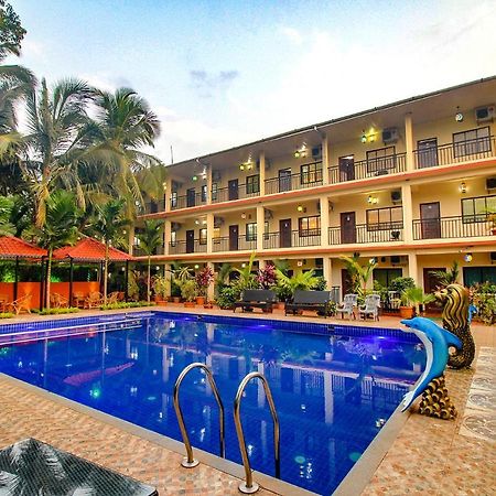 Fabescape Sk Studios With Pool & Gym, Arpora Old Goa Luaran gambar