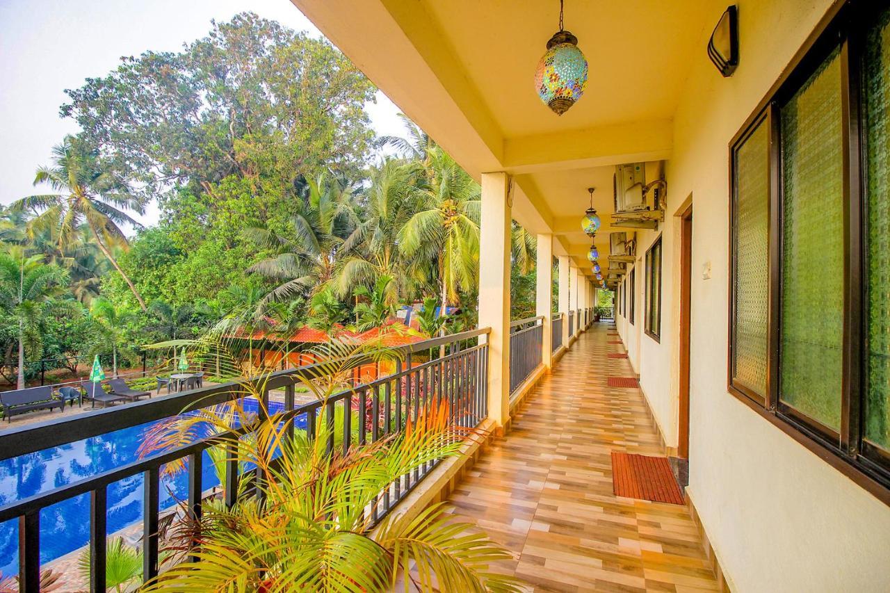 Fabescape Sk Studios With Pool & Gym, Arpora Old Goa Luaran gambar